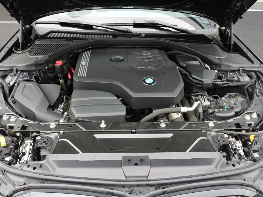 BMW 3 Series — миниатюра 15