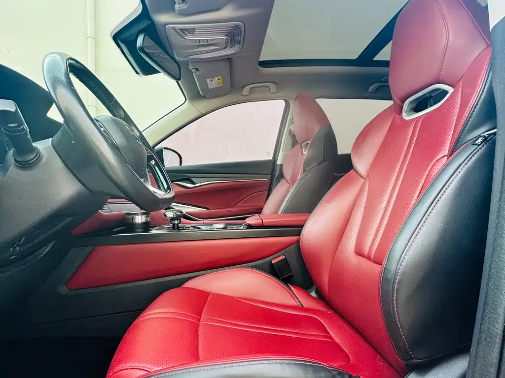 CHANGAN  CS75 PLUS