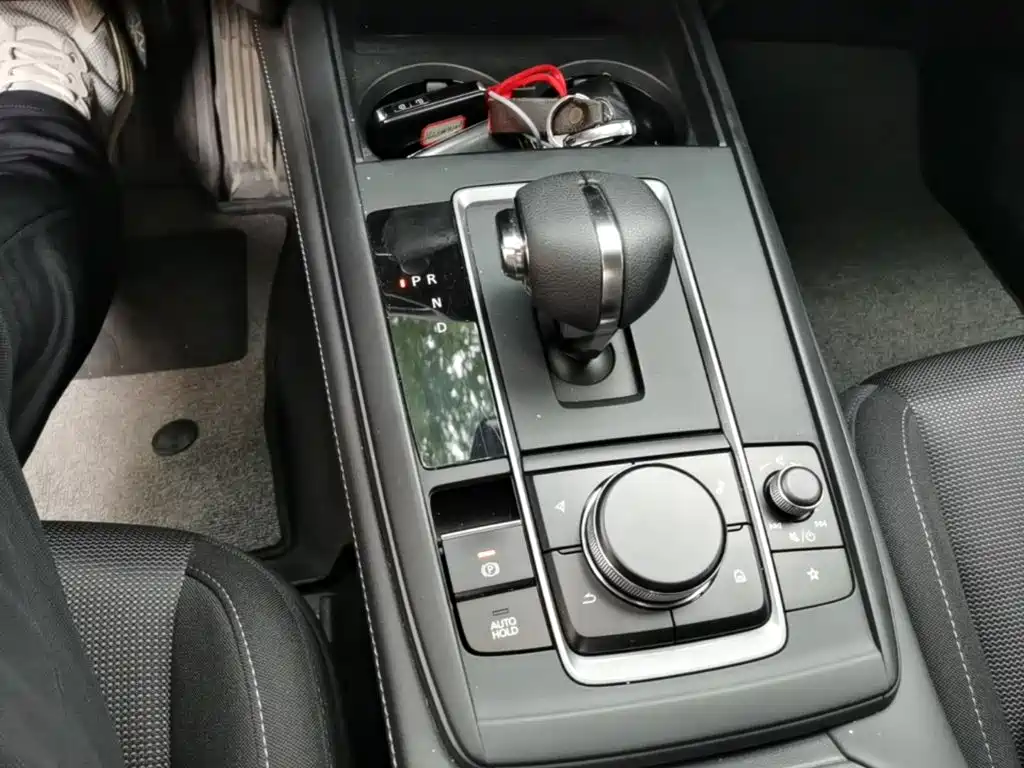 Mazda CX-30 EV — миниатюра 14