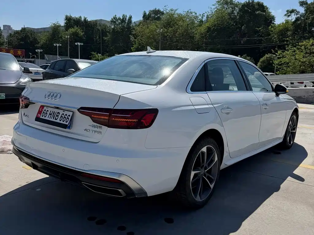 Audi A4L — миниатюра 8