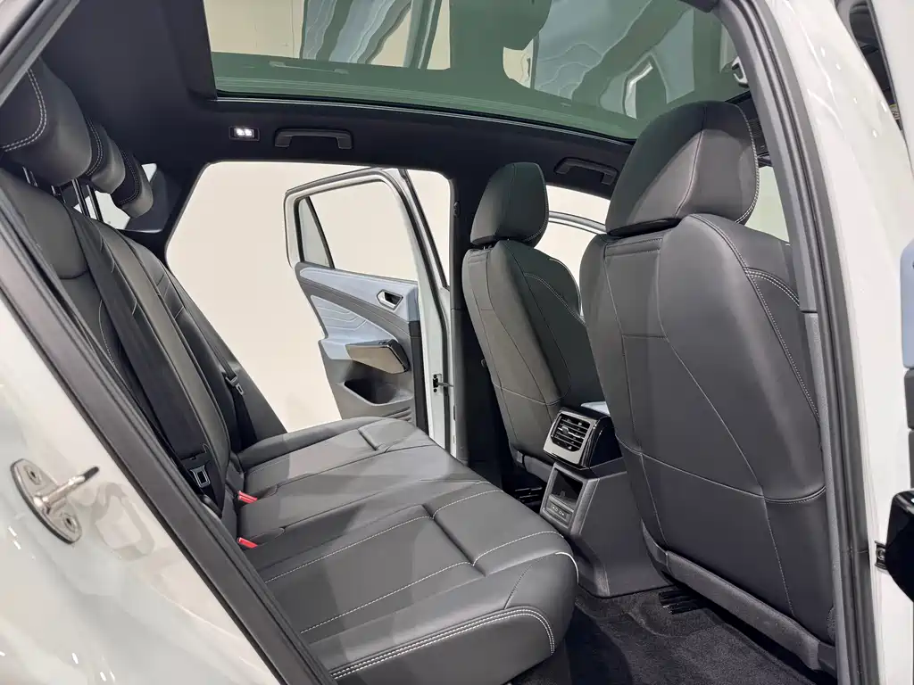 Volkswagen ID.4 X — миниатюра 10