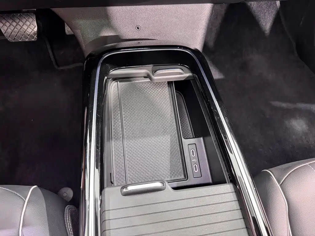 Volkswagen ID.4 X — миниатюра 16