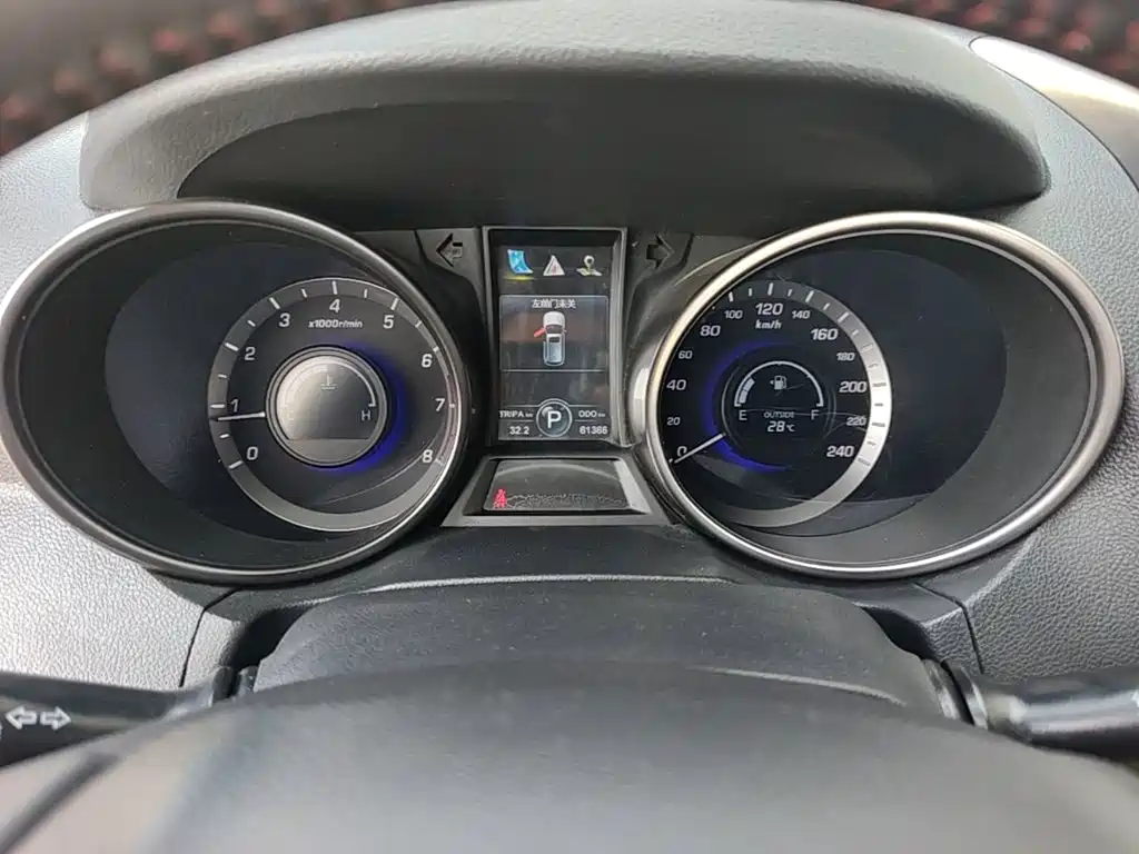 Changan CS75 — миниатюра 12
