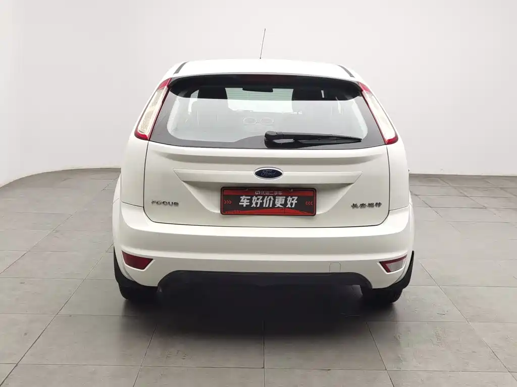Ford Focus — миниатюра 4