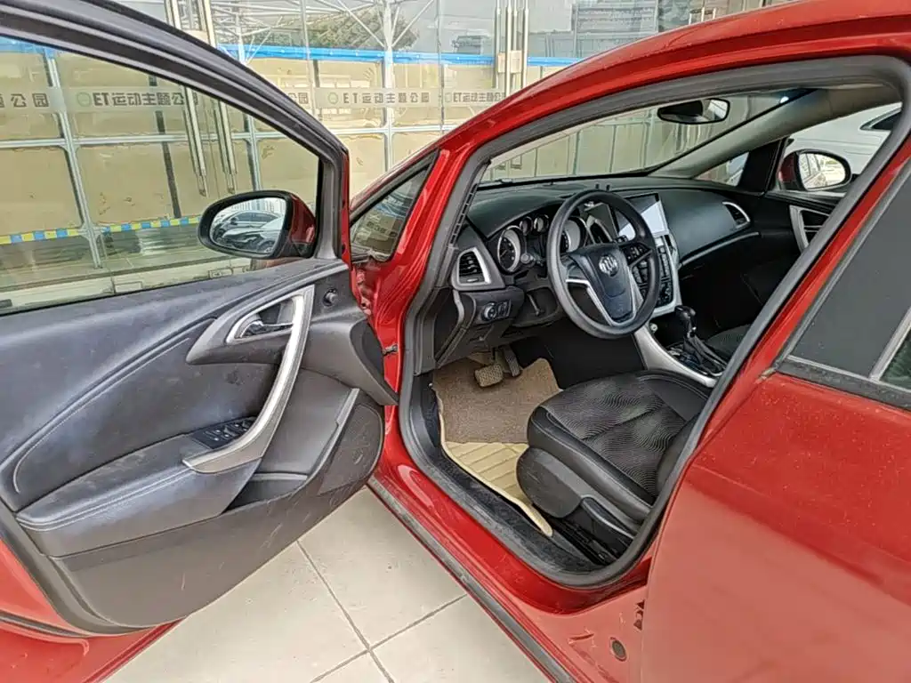 Buick Excelle — миниатюра 16