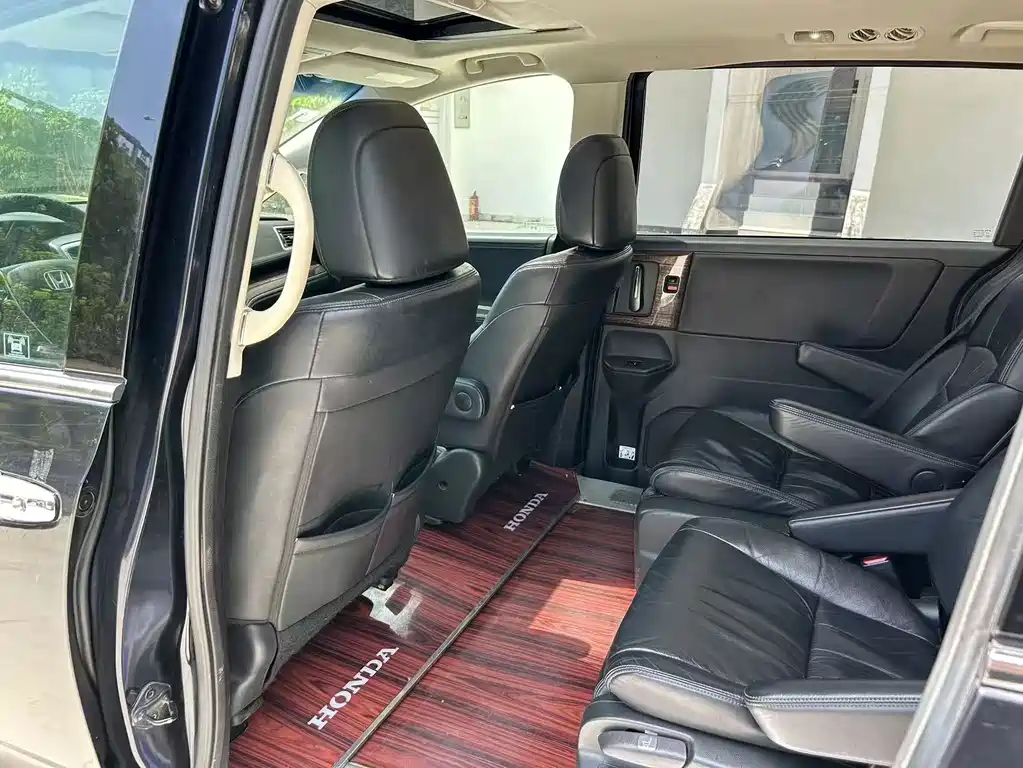 Honda Odyssey — миниатюра 5