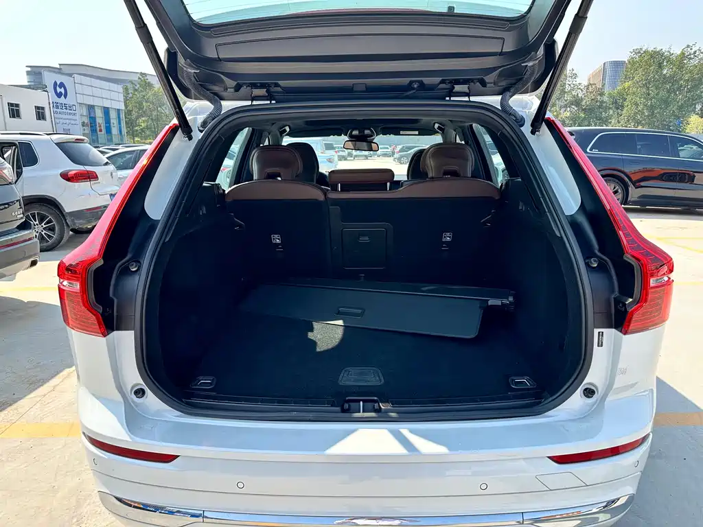 Volvo XC60 — миниатюра 13