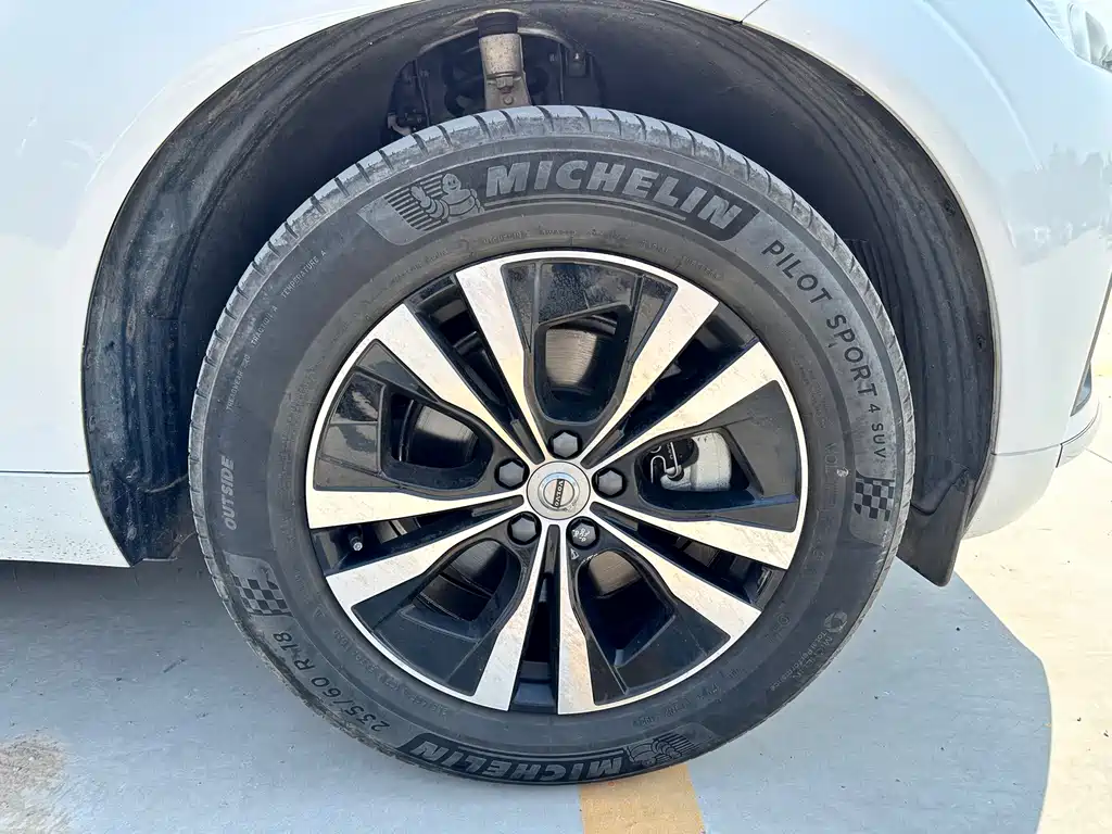Volvo XC60 — миниатюра 21