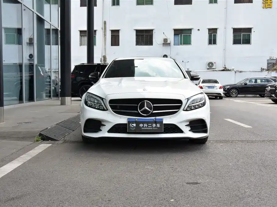 Mercedes-Benz C-Class — миниатюра 2