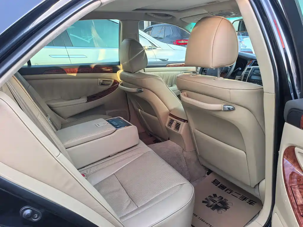Toyota Crown 2007 2.5L Royal