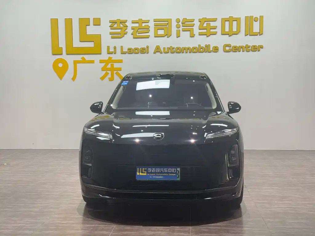 NIO ES8 — миниатюра 2