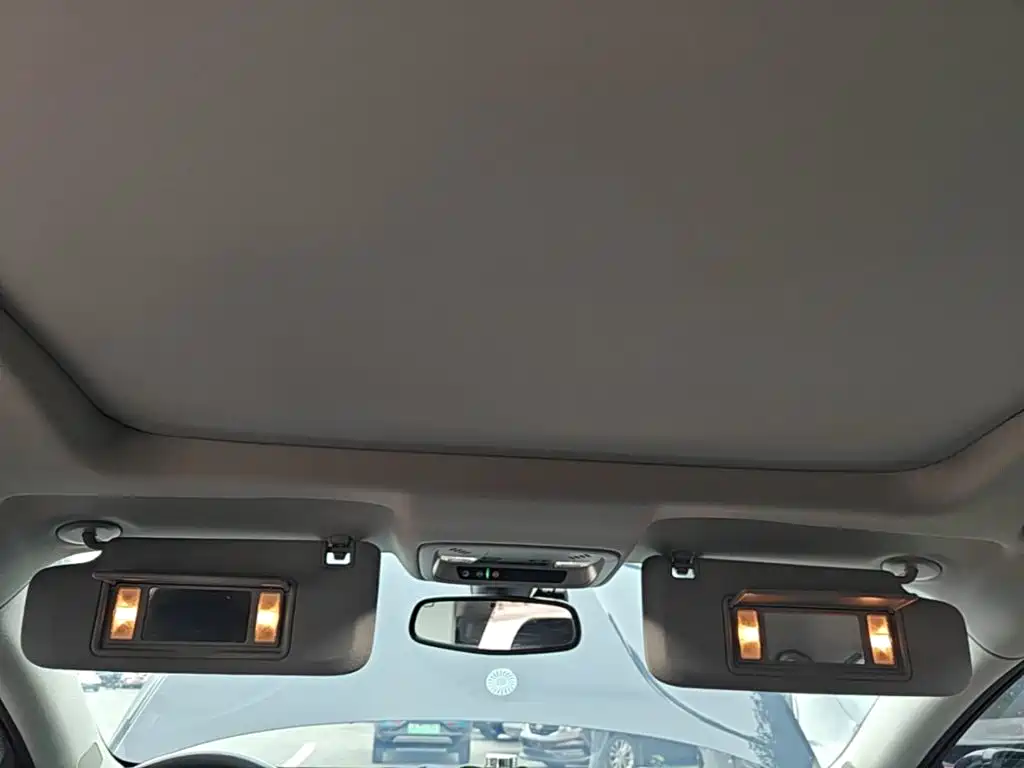 Buick LaCrosse — миниатюра 18
