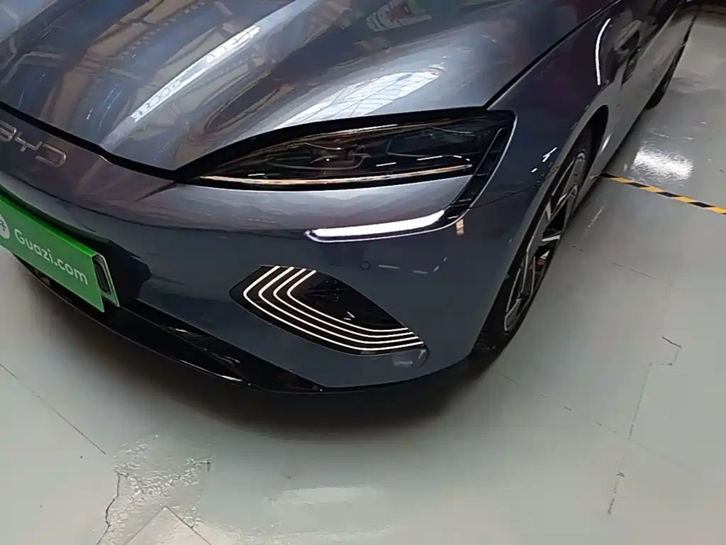 BYD Seal — миниатюра 24