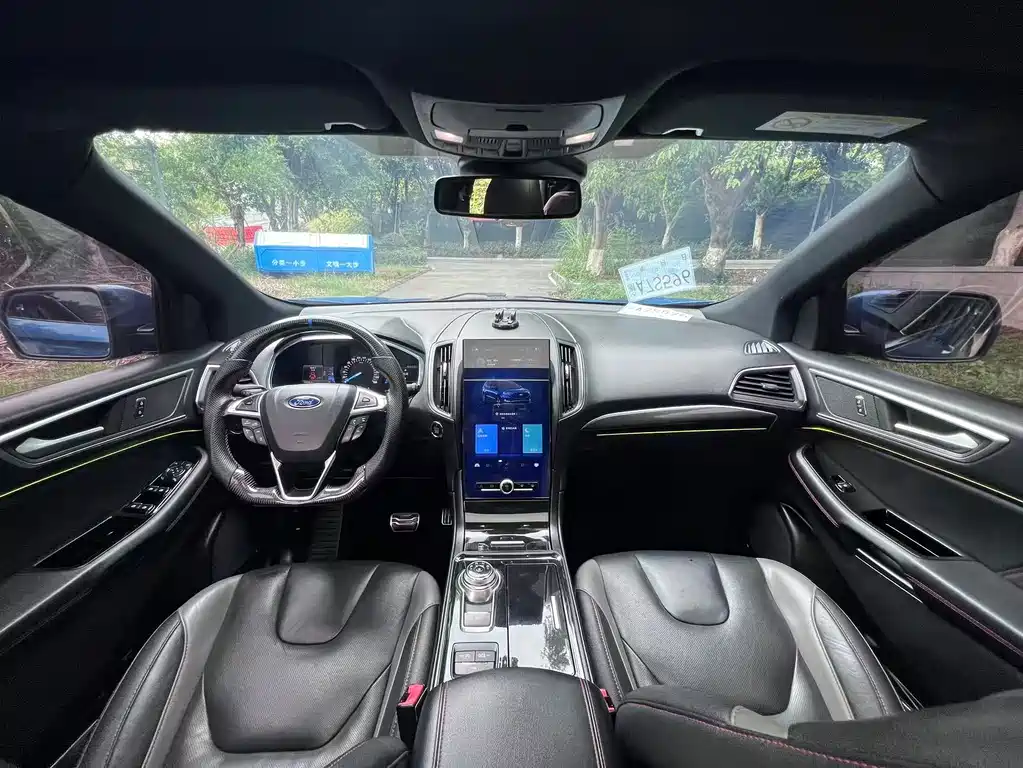 Ford Edge — миниатюра 4