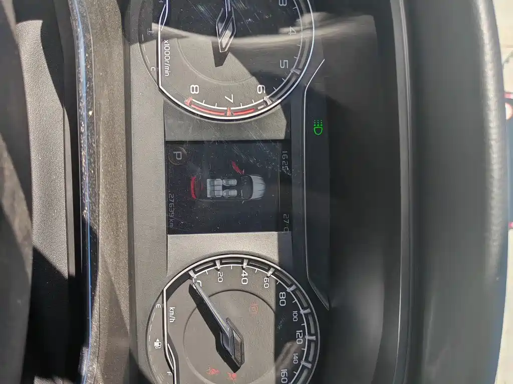 Geely Binyue — миниатюра 6