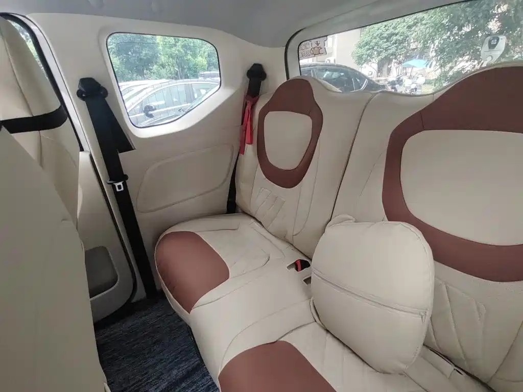 Wuling MINIEV — миниатюра 14