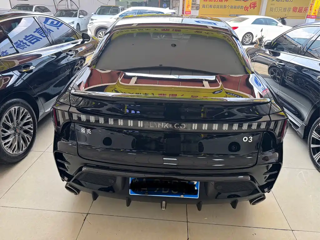 Lynk & Co 03 — миниатюра 13