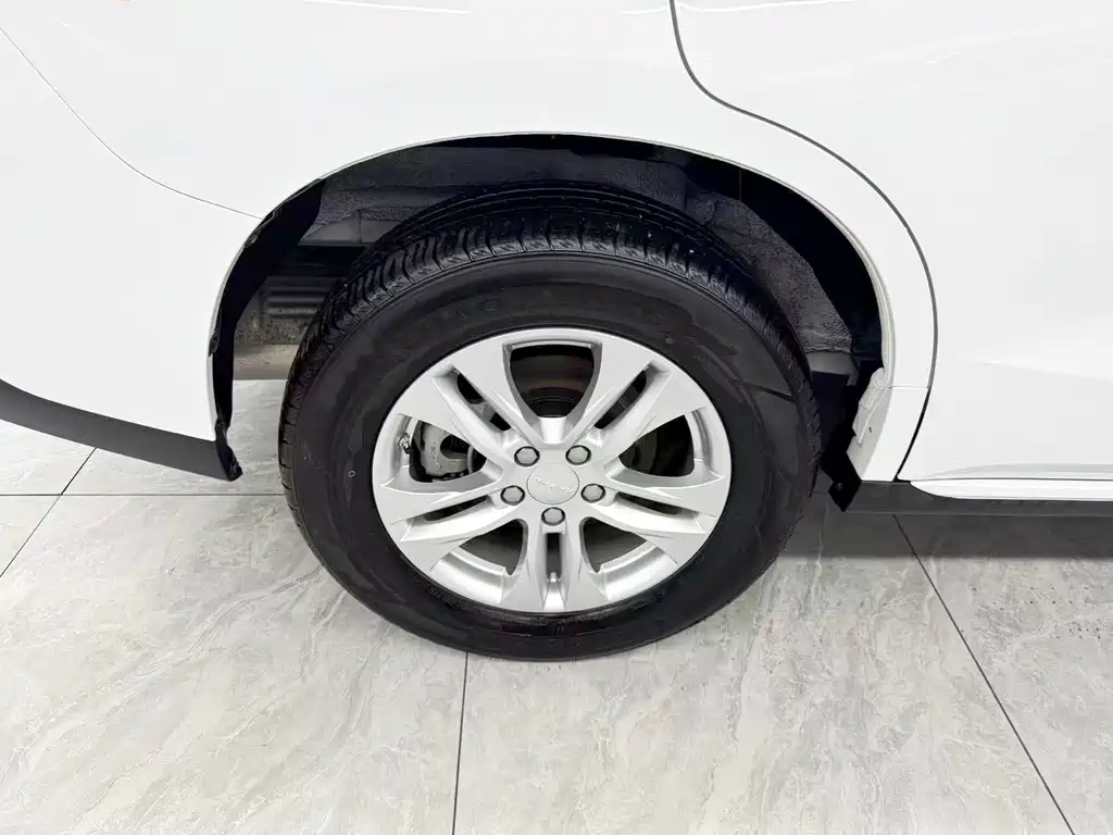 Haval M6 — миниатюра 20