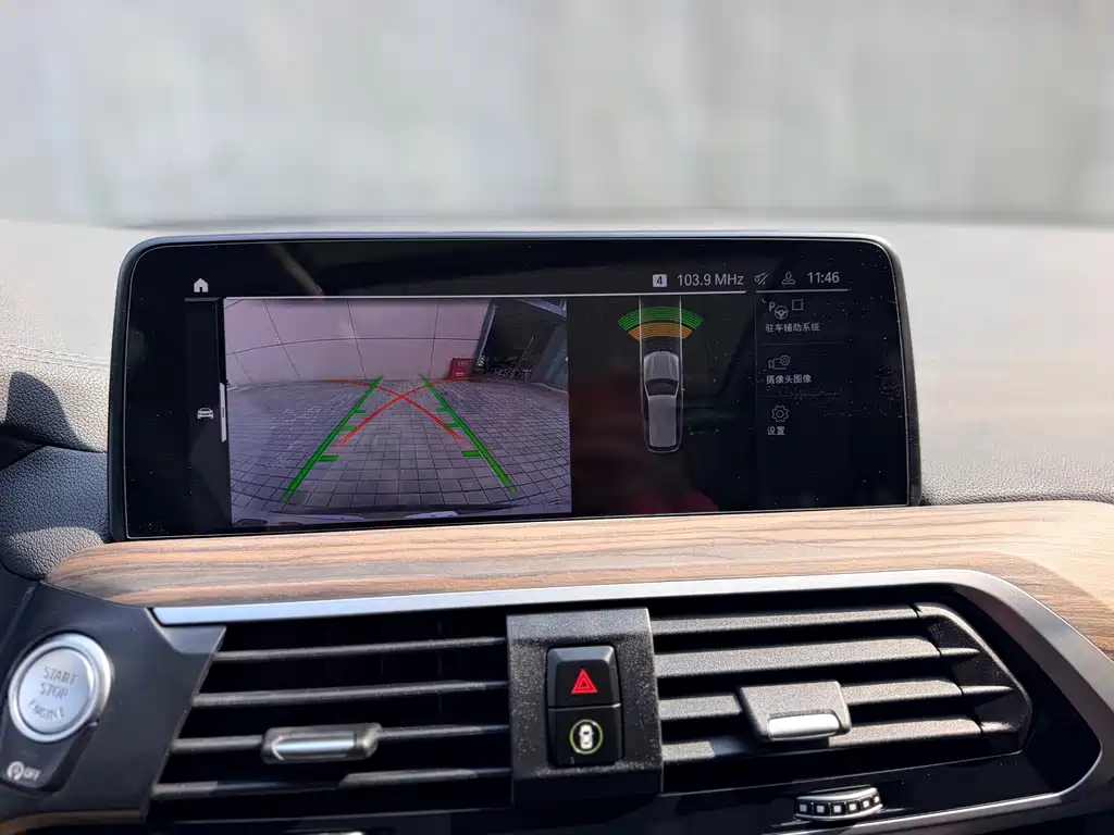 BMW X3 — миниатюра 24