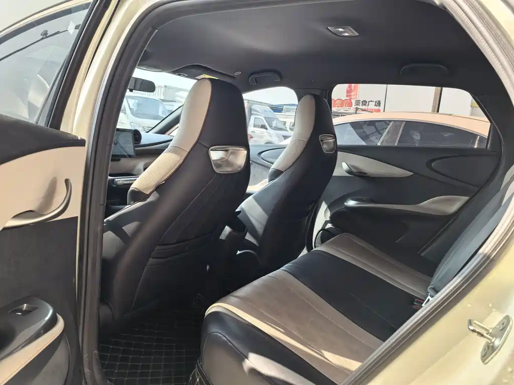 BYD Dolphin — миниатюра 9