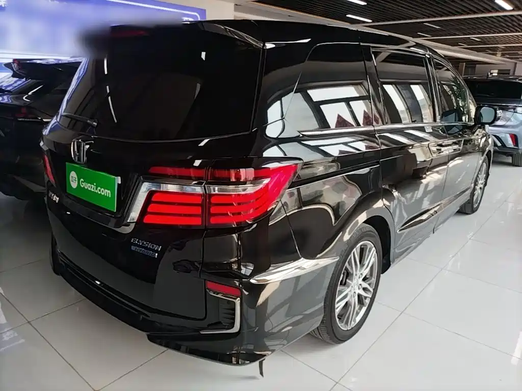 Honda Elysion — миниатюра 7