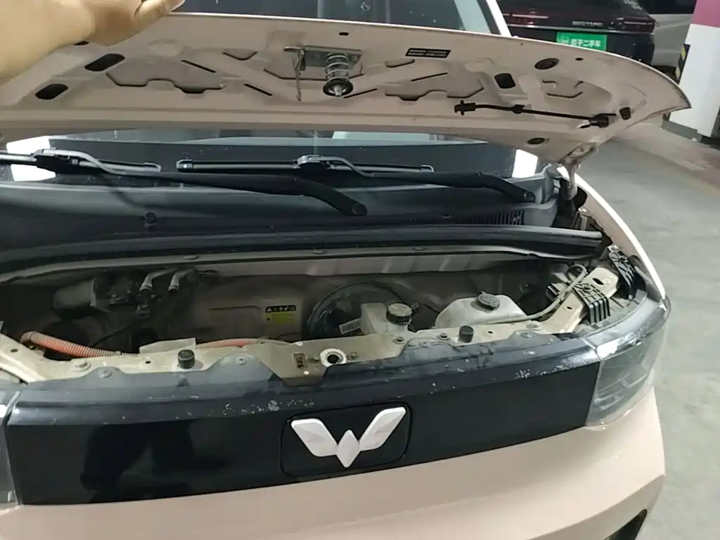 Wuling MINIEV — миниатюра 16