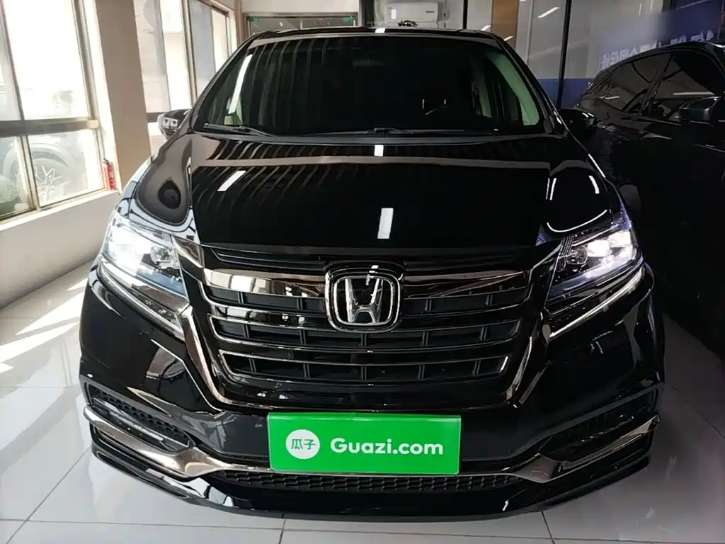 Honda Elysion — миниатюра 3
