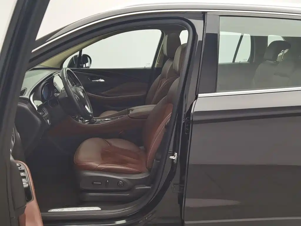 Buick Envision Plus — миниатюра 10