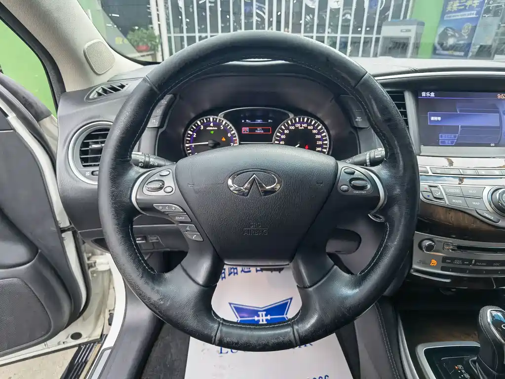 Infiniti QX60 (Import) — миниатюра 10