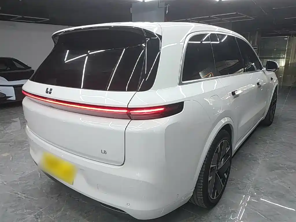 Li Auto L8 2025 Max
