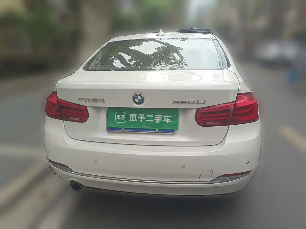 BMW 3 Series — миниатюра 4