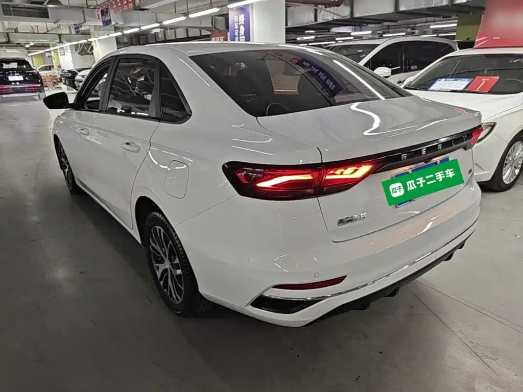 Geely Emgrand — миниатюра 5