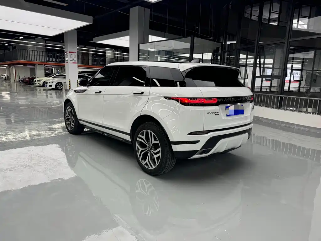 Land Rover Evoque — миниатюра 13