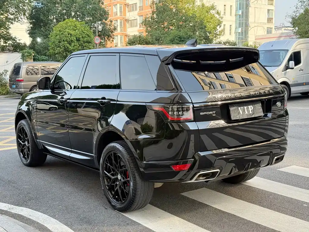 Land Rover Sport — миниатюра 6