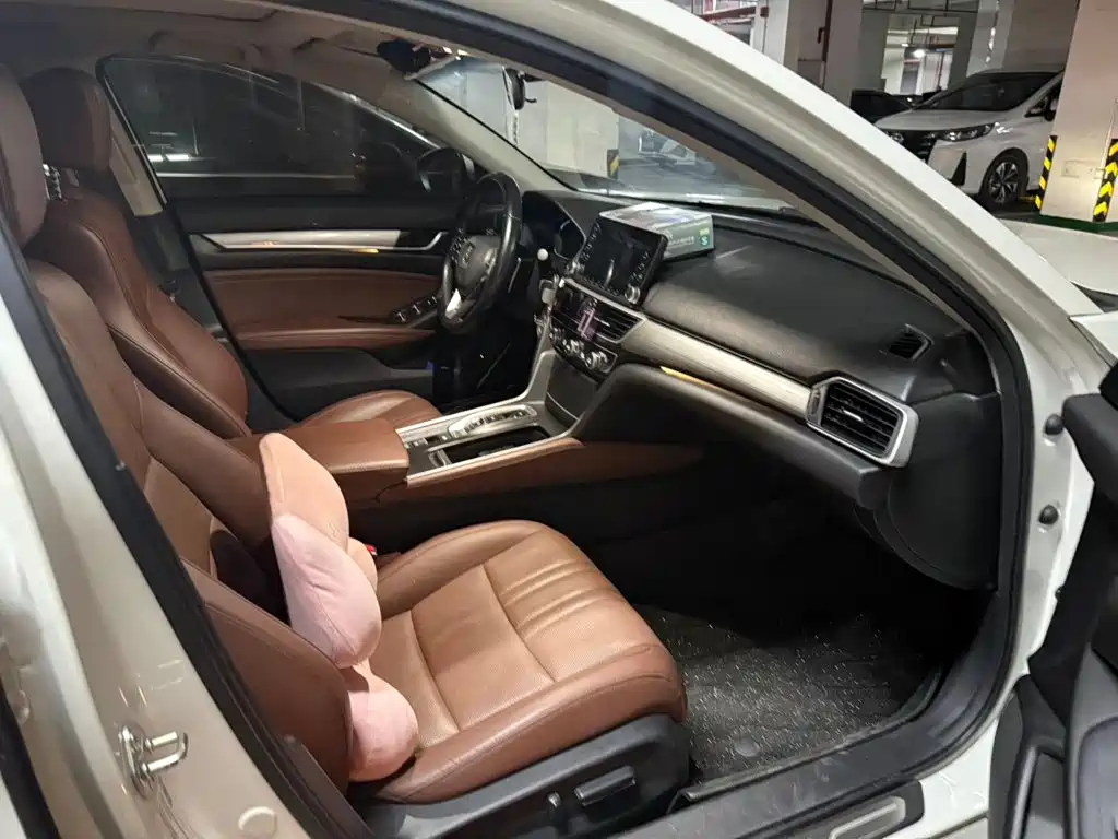 Honda Inspire — миниатюра 3