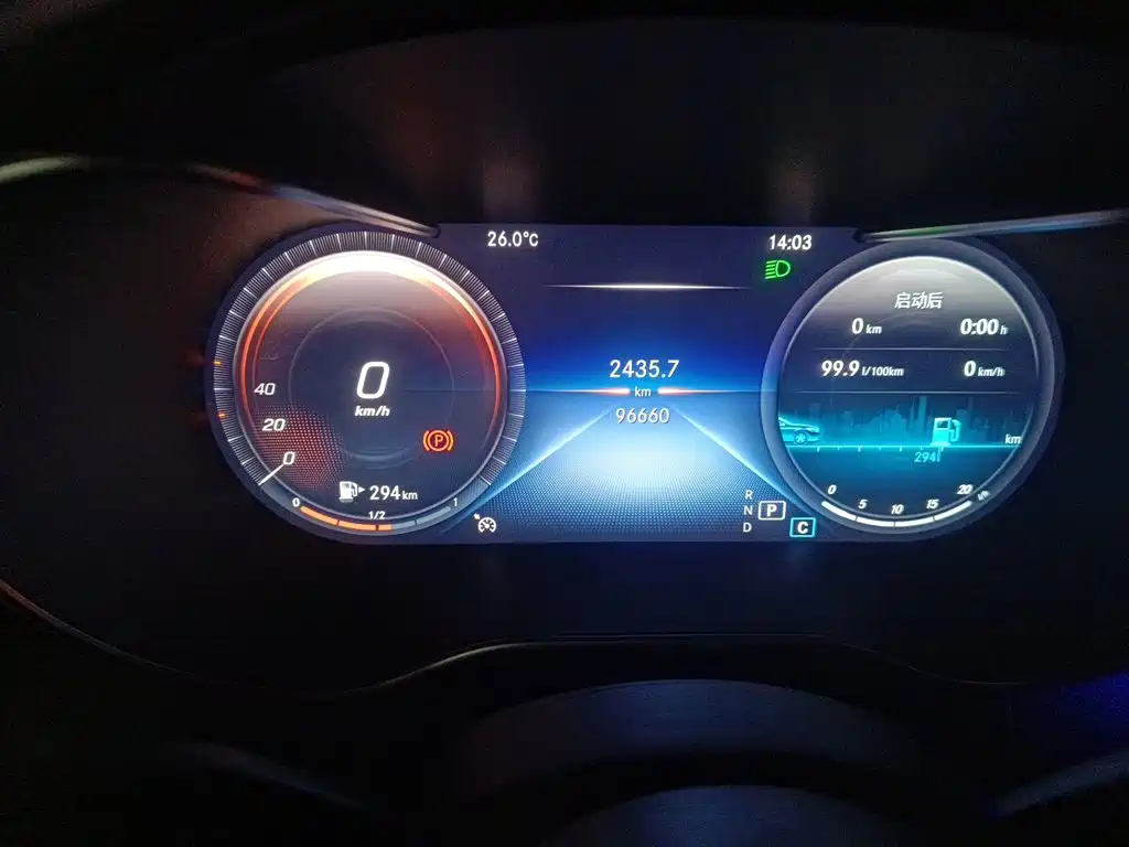 Mercedes-Benz GLC — миниатюра 13