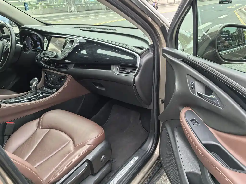 Buick Envision Plus — миниатюра 8
