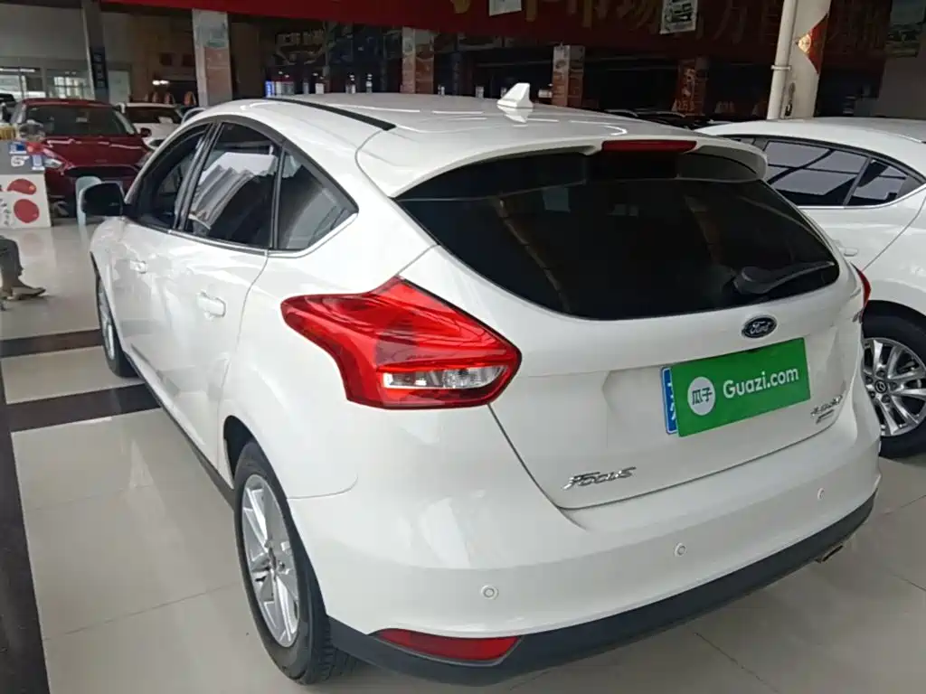 Ford Focus — миниатюра 5