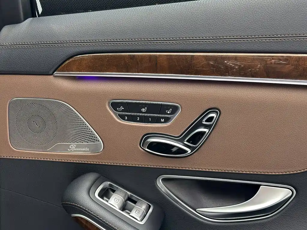 Mercedes-Benz S-Class — миниатюра 14