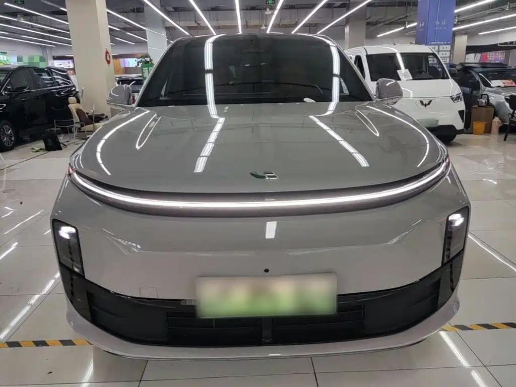 Li Auto Li L6 — миниатюра 3