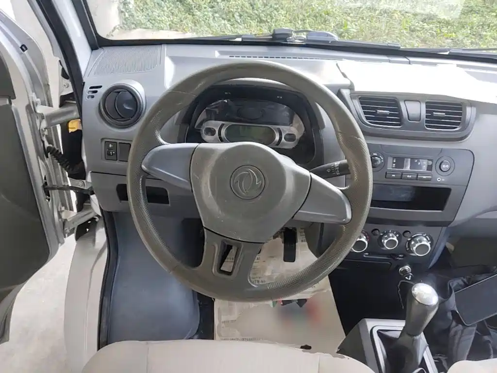 DFSK C32 — миниатюра 11