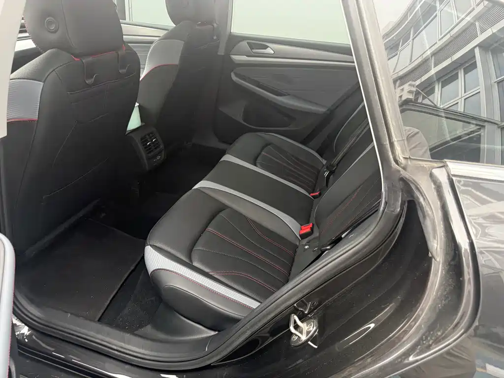 Volkswagen Lamando — миниатюра 4