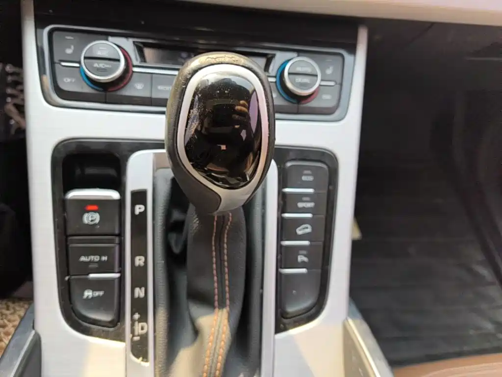 Geely Boyue — миниатюра 19