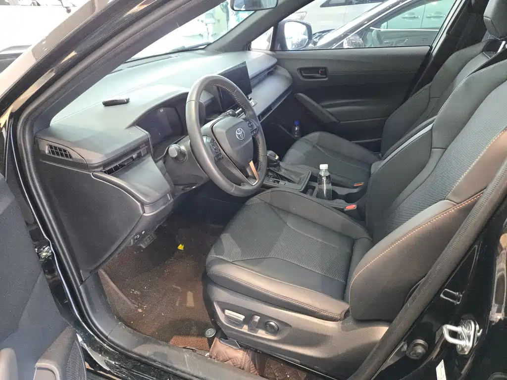 Toyota Frontlander — миниатюра 4