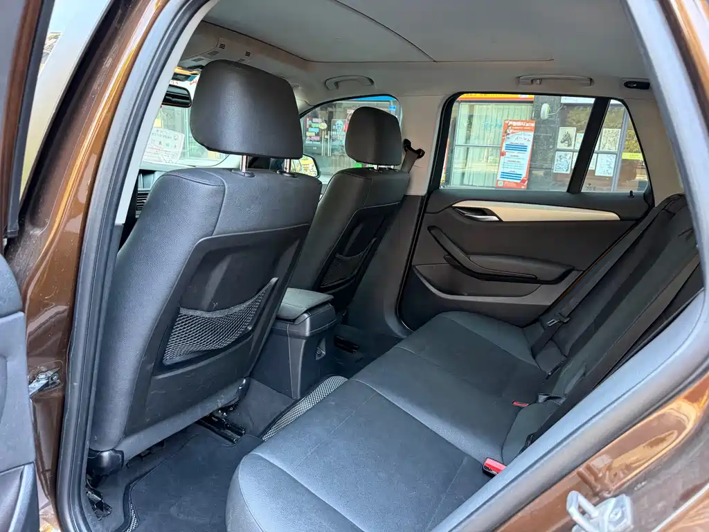 BMW X1 (Import) — миниатюра 5