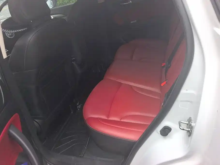 Changan CS35PLUS — миниатюра 11