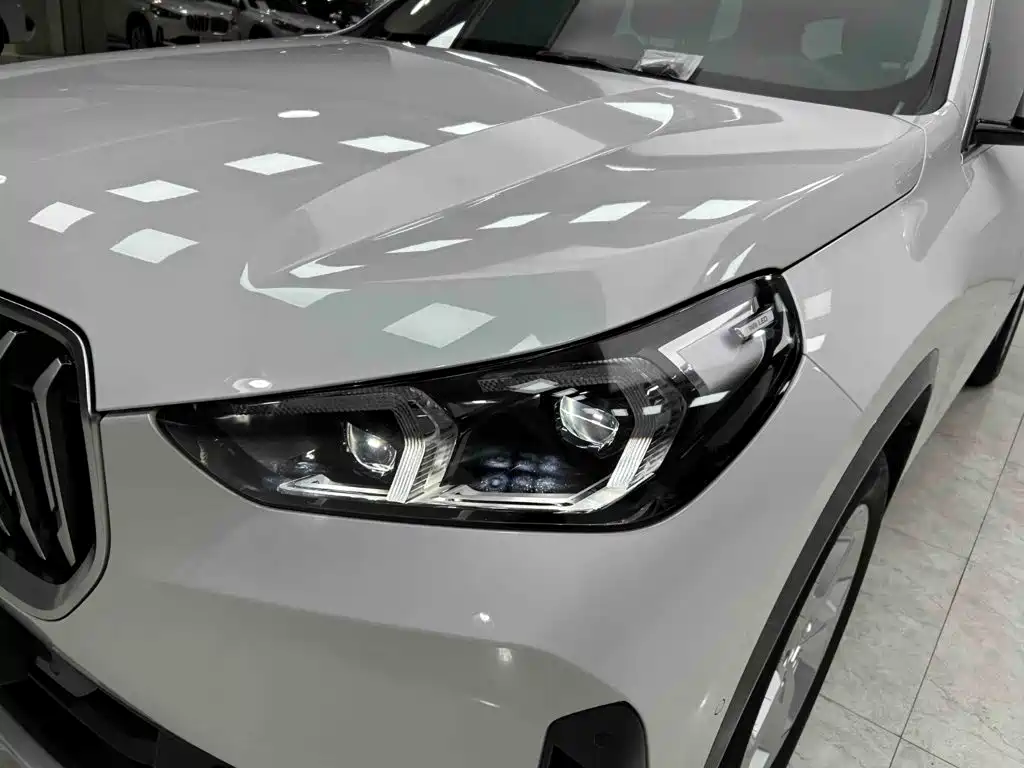 BMW X1 — миниатюра 23