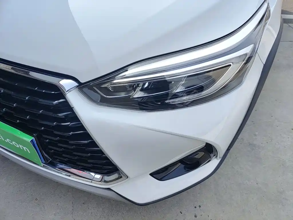 Toyota Yaris L — миниатюра 24