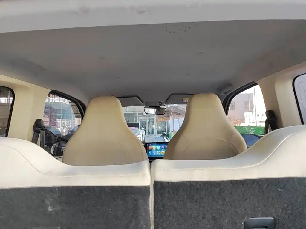 Wuling MINIEV — миниатюра 18
