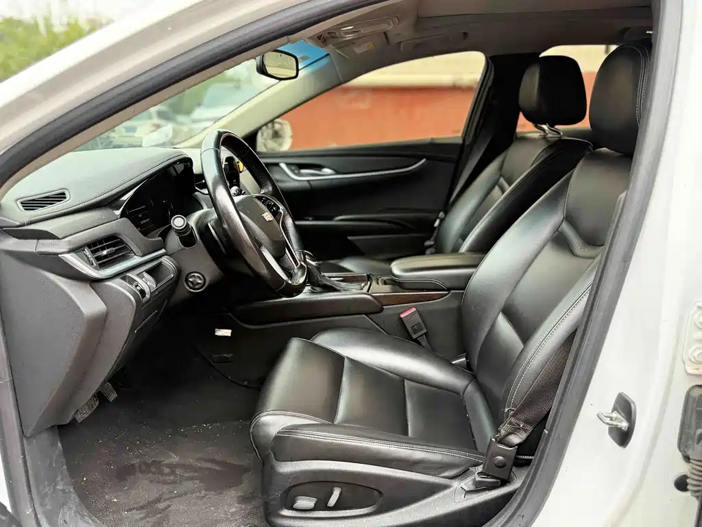 Cadillac XTS — миниатюра 12